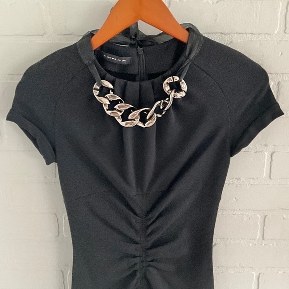 Tenax Mini dress LBD Bow embellished black Ruched Jewel Cap sleeve M - Picture 2 of 15